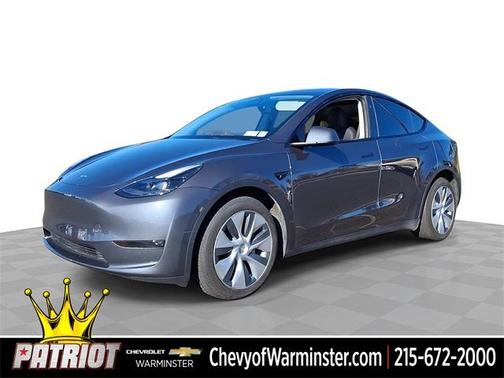 2023 Tesla Model Y Long Range