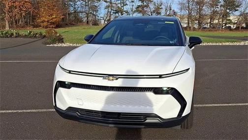 2026 Chevrolet Equinox EV LT 2