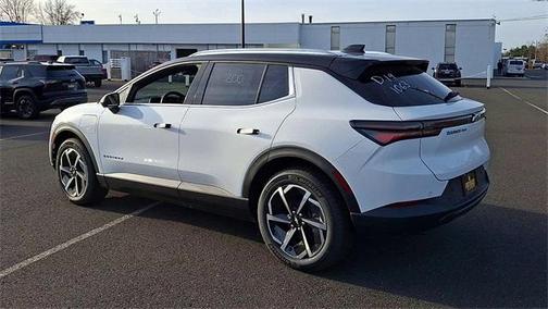 2026 Chevrolet Equinox EV LT 2