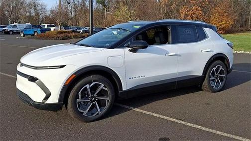 2026 Chevrolet Equinox EV LT 2