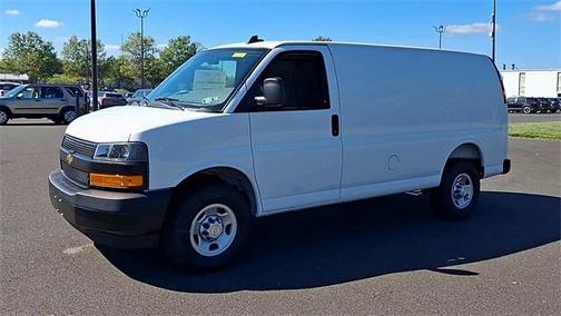 2025 Chevrolet Express 2500 Work Van