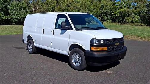 2025 Chevrolet Express 2500 Work Van
