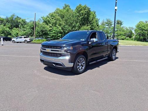 Black 2020 Chevrolet Silverado 1500 LT