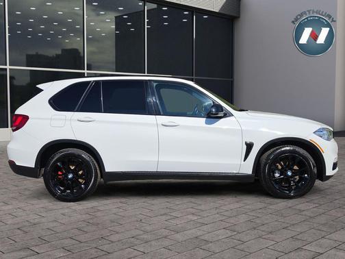 Alpine White 2017 BMW X5 xDrive35i