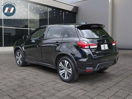 2023 Mitsubishi Outlander Sport SE
