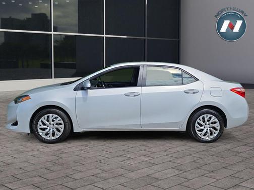 Classic Silver Metallic 2019 Toyota Corolla LE