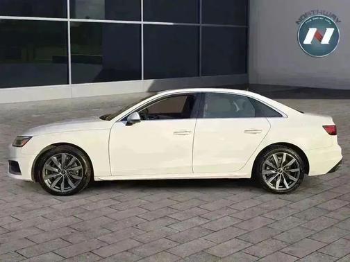 2022 Audi A4 40 Premium Plus