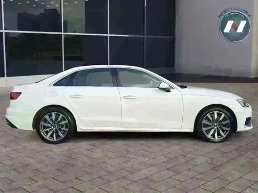 2022 Audi A4 40 Premium Plus