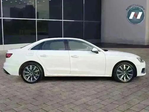 2022 Audi A4 40 Premium Plus