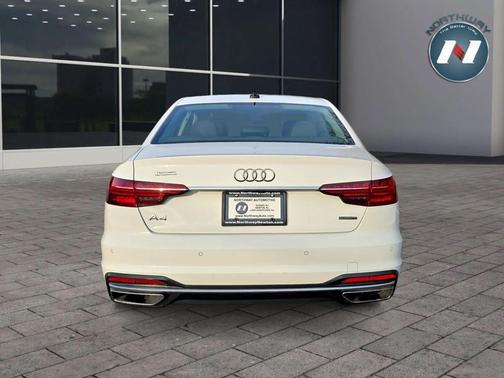 2022 Audi A4 40 Premium Plus