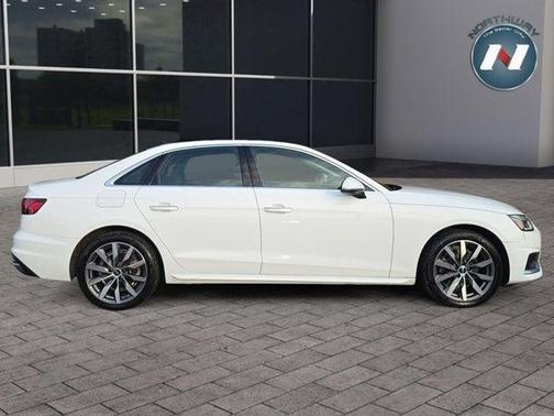 2022 Audi A4 40 Premium Plus