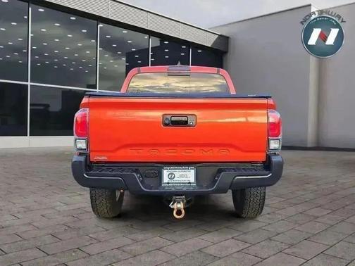 2018 Toyota Tacoma SR5