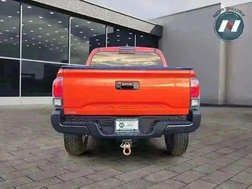 2018 Toyota Tacoma SR5