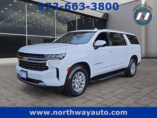 2023 Chevrolet Suburban LT
