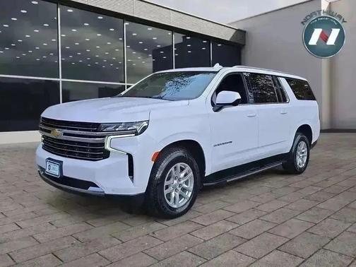 2023 Chevrolet Suburban LT