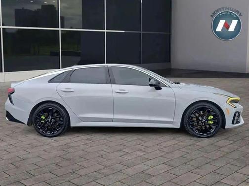 2025 Kia K5 GT