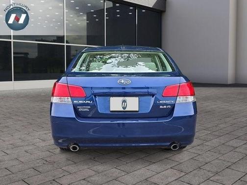 2011 Subaru Legacy 3.6R Limited