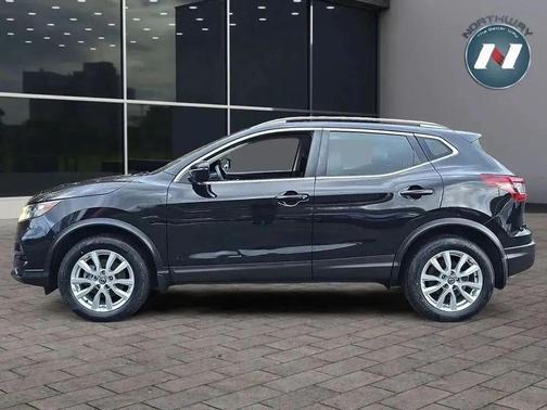 2020 Nissan Rogue Sport SV