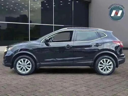 2020 Nissan Rogue Sport SV