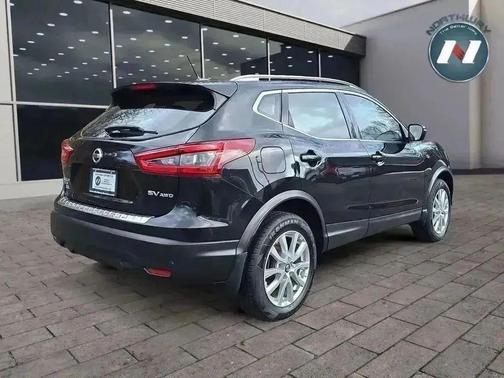 2020 Nissan Rogue Sport SV