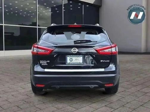 2020 Nissan Rogue Sport SV