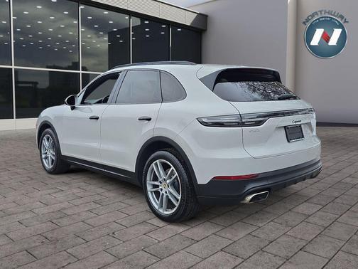 Quartzite Grey Metallic 2020 Porsche Cayenne Cayenne