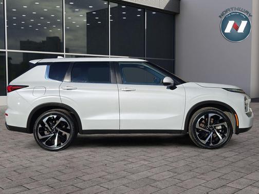 2022 Mitsubishi Outlander ES 2.5 S-AWC