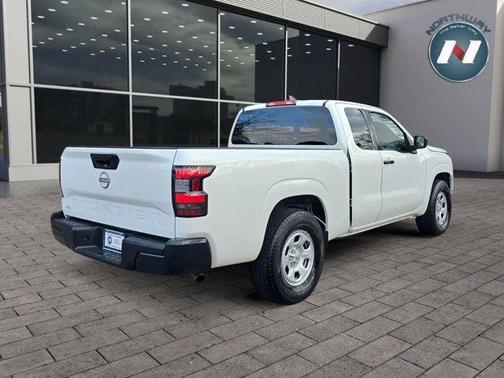 2024 Nissan Frontier S