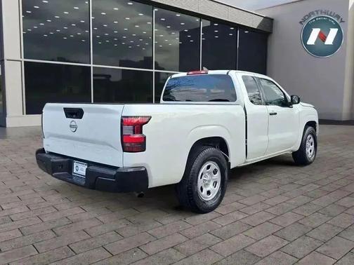 2024 Nissan Frontier S