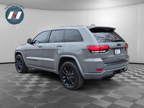 2022 Jeep Grand Cherokee WK Laredo