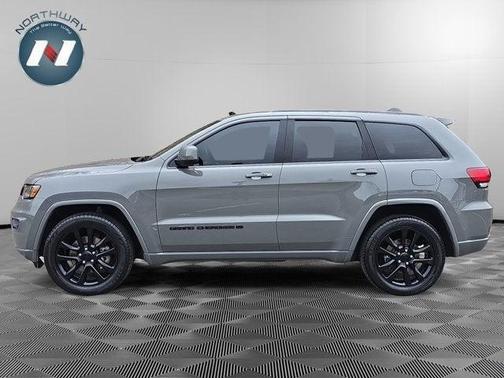 2022 Jeep Grand Cherokee WK Laredo