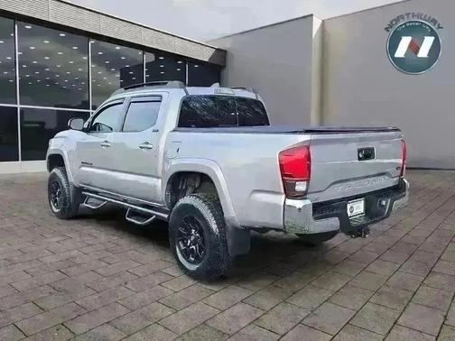 2020 Toyota Tacoma SR5