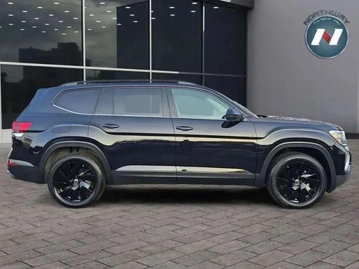 2025 Volkswagen Atlas 2.0T SE w/Technology 4MOTION