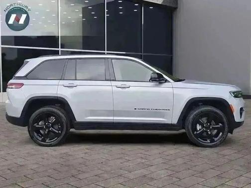 2024 Jeep Grand Cherokee Altitude