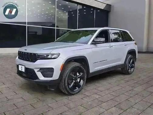 2024 Jeep Grand Cherokee Altitude