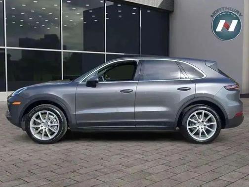 2022 Porsche Cayenne Platinum Edition