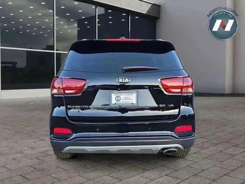 2019 Kia Sorento EX