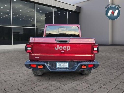 2021 Jeep Gladiator Mojave