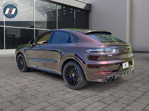 2021 Porsche Cayenne GTS