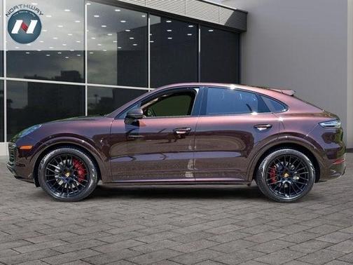 2021 Porsche Cayenne GTS