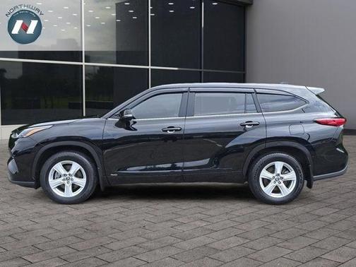 2023 Toyota Highlander Hybrid LE