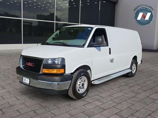 Summit White 2018 GMC Savana 2500 Work Van
