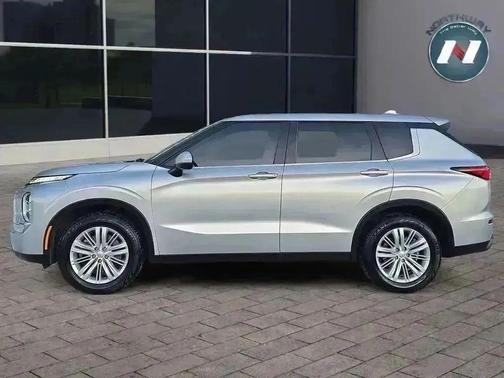 2022 Mitsubishi Outlander ES 2.5 S-AWC