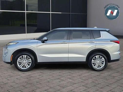 2022 Mitsubishi Outlander ES 2.5 S-AWC