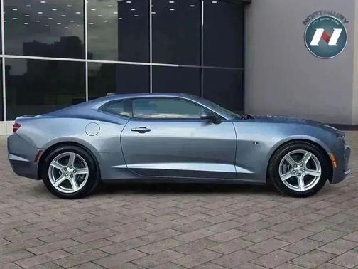 2022 Chevrolet Camaro 1LT