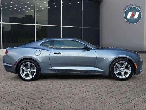 2022 Chevrolet Camaro 1LT