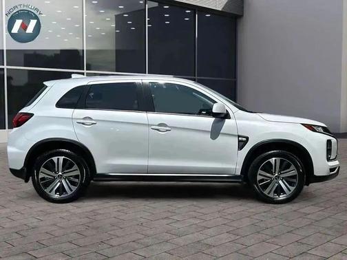 2024 Mitsubishi Outlander Sport 2.0 ES