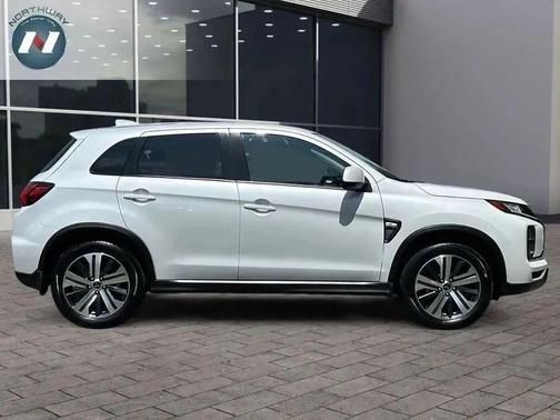 2024 Mitsubishi Outlander Sport 2.0 ES