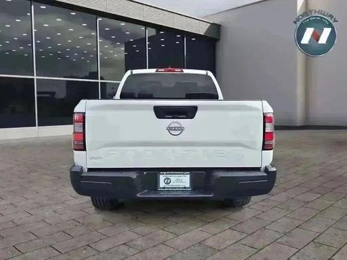 2024 Nissan Frontier S