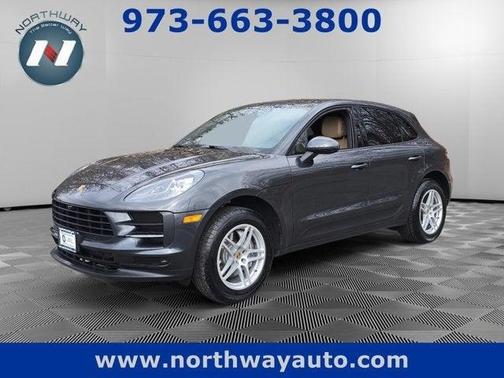 2021 Porsche Macan Base